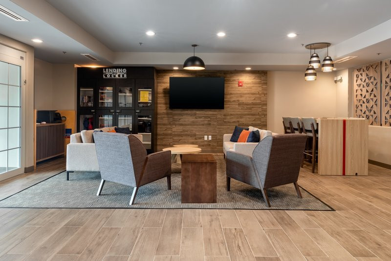 Geneva酒店住宿-Candlewood Suites Enterprise by IHG