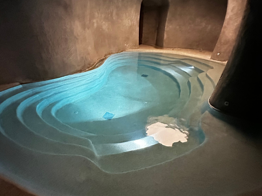 康缇希纳 SPA 套房酒店主图