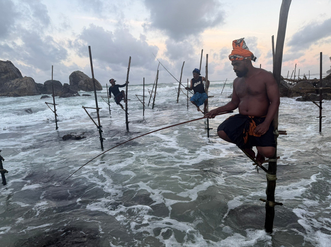 stilt fishermen Sri Lanka-克拉必去景点