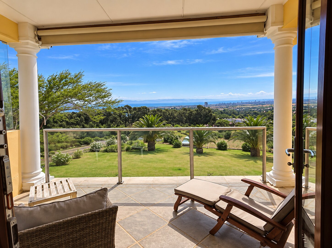 Apricot Gardens Boutique Guesthouse主图