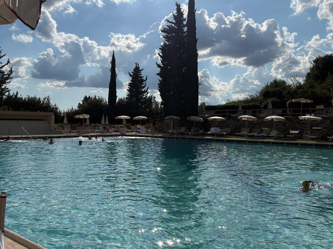 Grotta Giusti Spa-蒙苏马诺泰尔梅必去景点