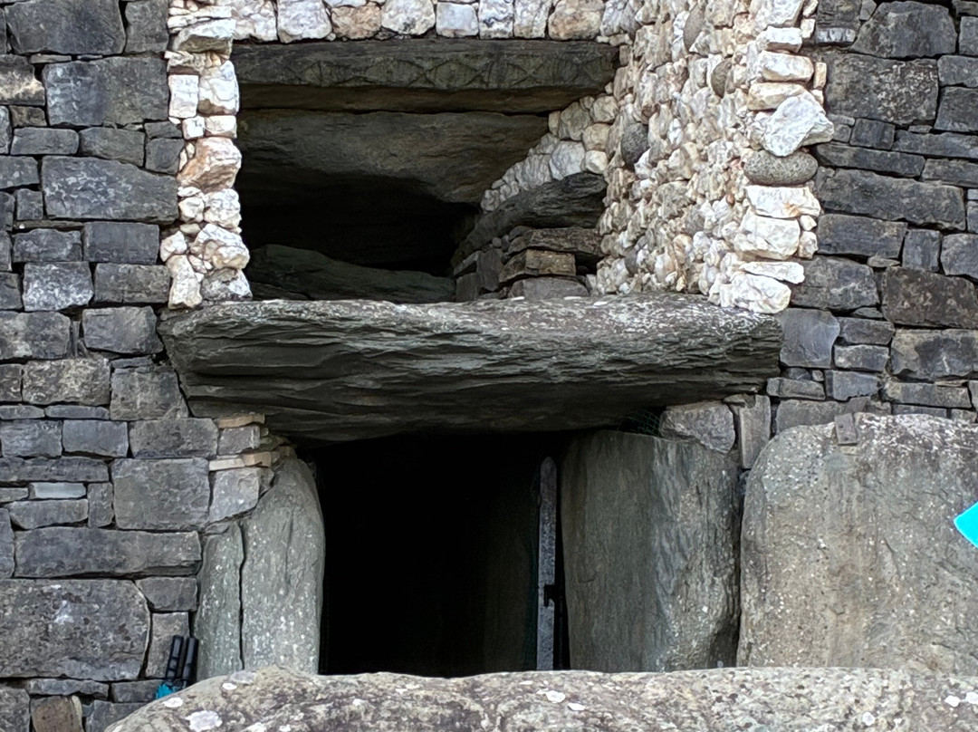 Newgrange-Donore必去景点