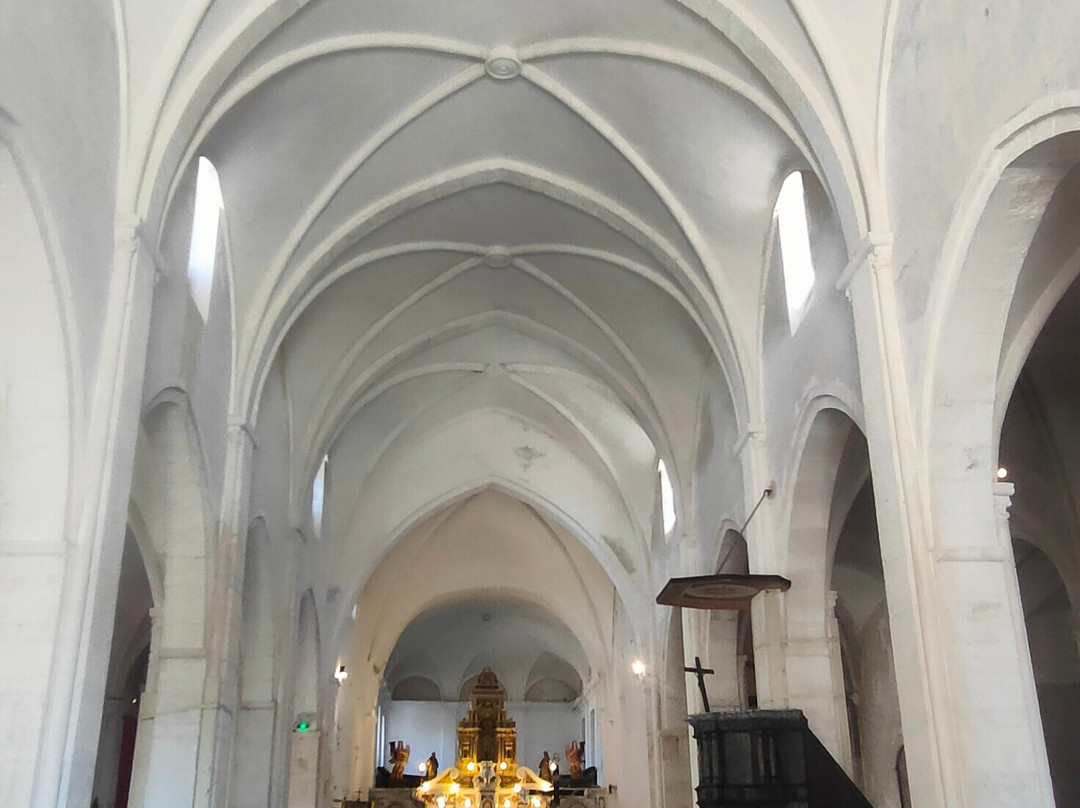 Église Saint-Dominique de Bonifacio-博尼法乔必去景点