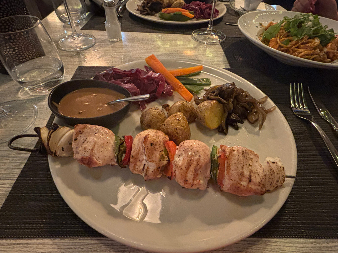 Johnny's Bar & Grill La Cala