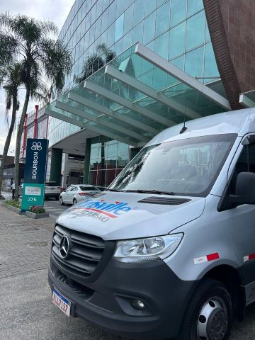 波旁会议酒店儒万维尔-旅行者