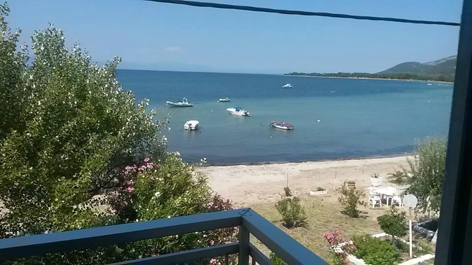 Hotel Prinos