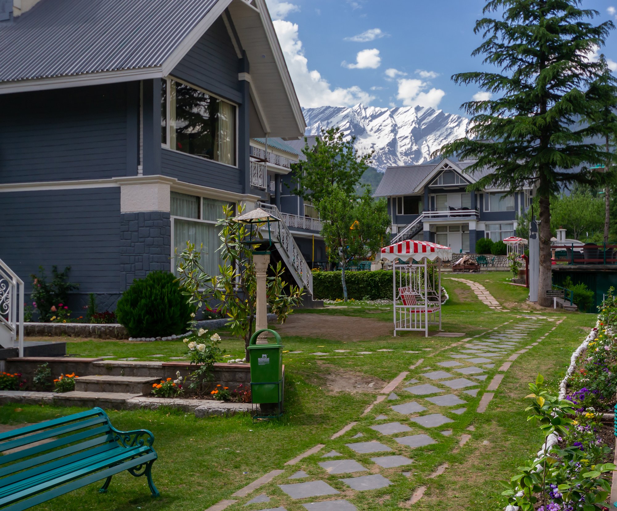 The Highland Park-官方