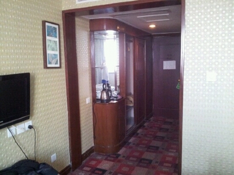 双鹿大厦酒店-客卧