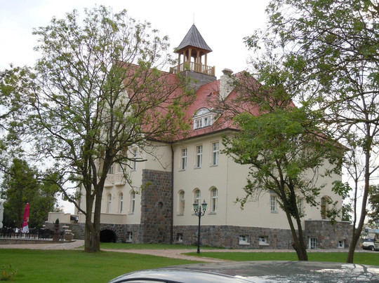 库格多夫城堡酒店主图