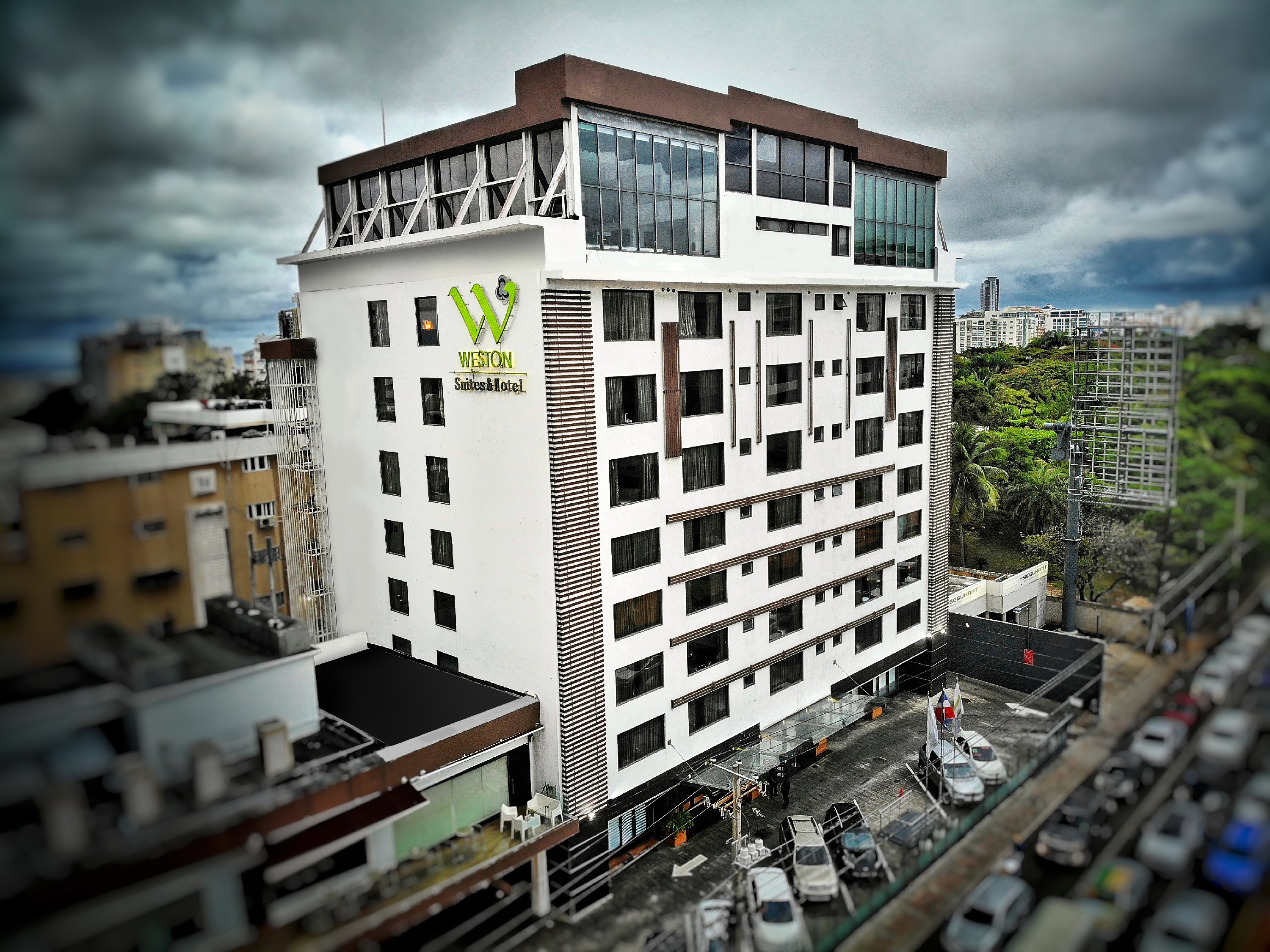 Weston Suites & Hotel-官方