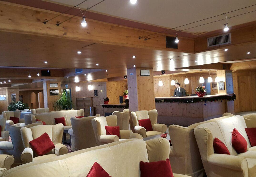 Passo del Tonale酒店住宿-Hotel Piandineve