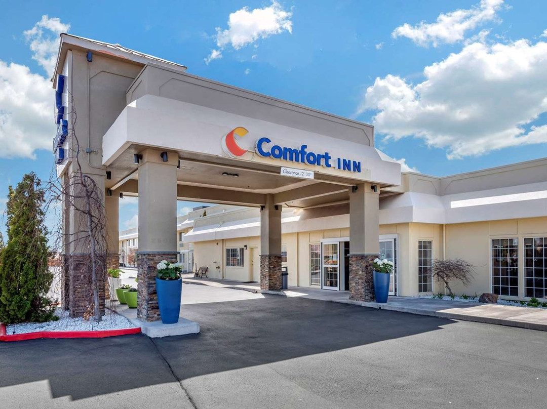 Comfort Inn & Suites Klamath Falls主图