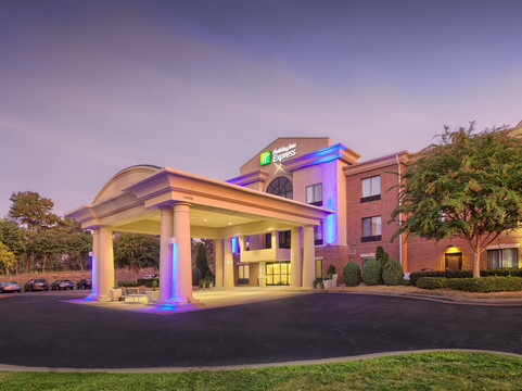 Wake Forest酒店住宿-Holiday Inn Express & Suites Raleigh North - Wake Forest by IHG