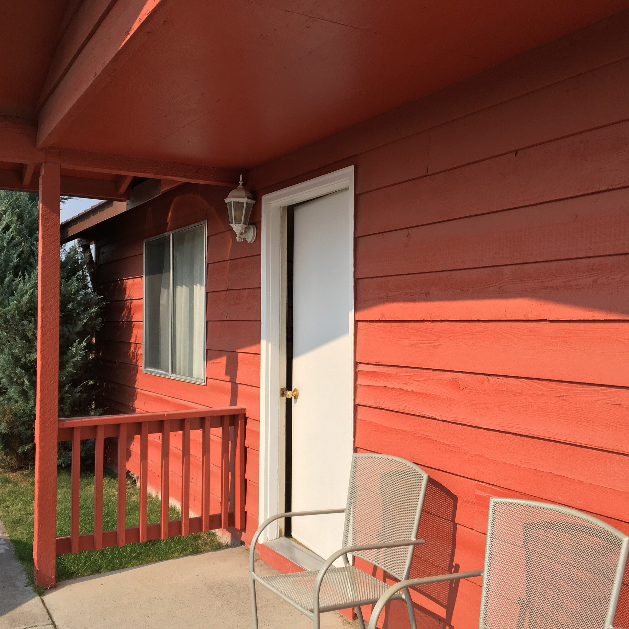 Desert Inn Motel-官方