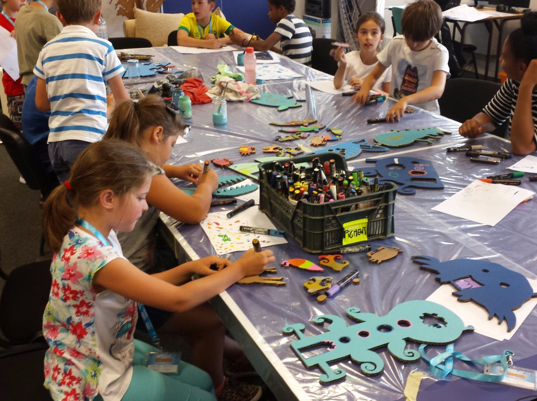 zBis-Saint-Georges-de-Montaigu必去景点