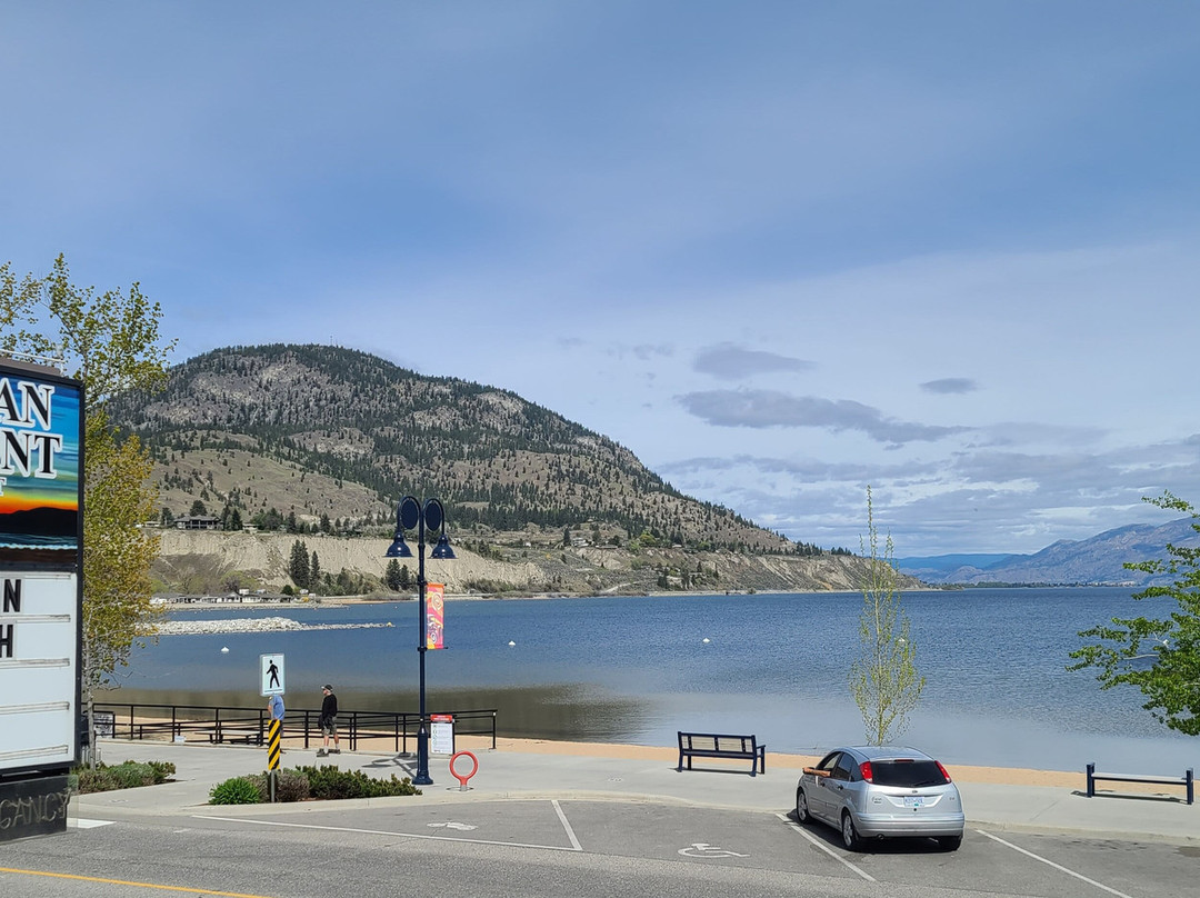Okanagan Lakefront Resort