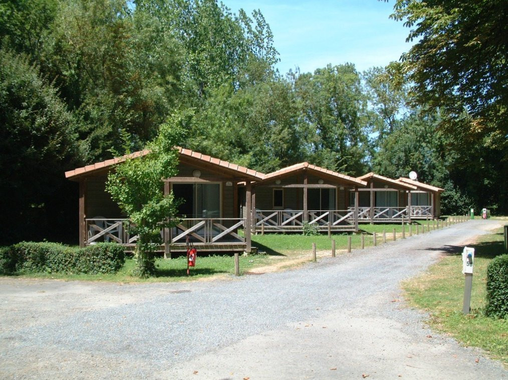 Camping Le Bois Dinot