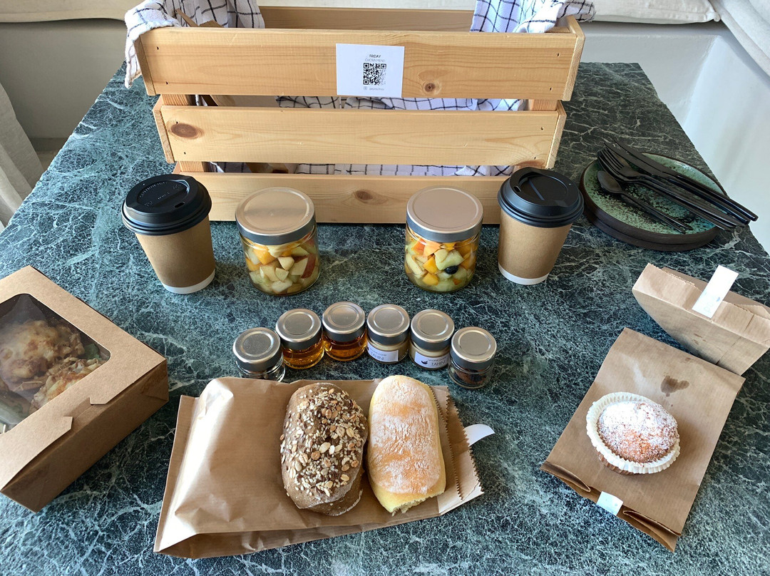 Under the Sun Cycladic Village主图