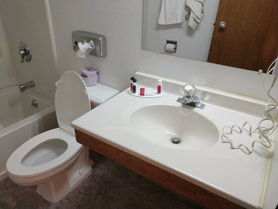 Super 8 by Wyndham Ticonderoga主图