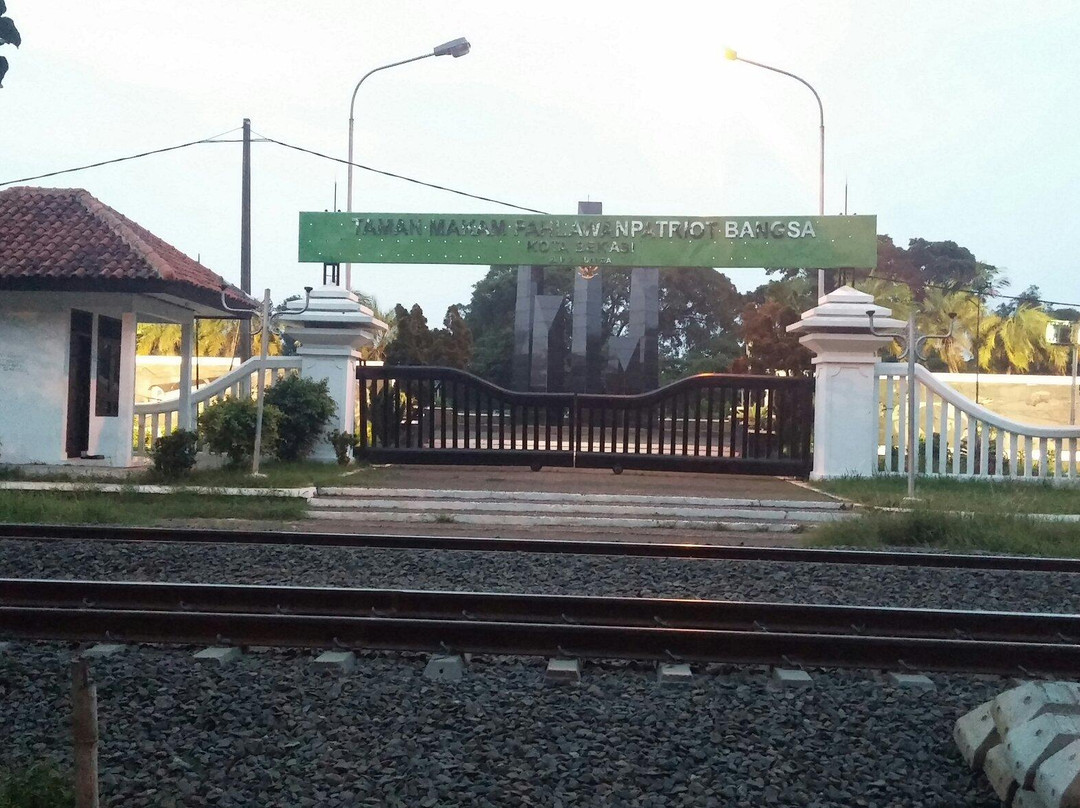 Taman Makam Pahlawan