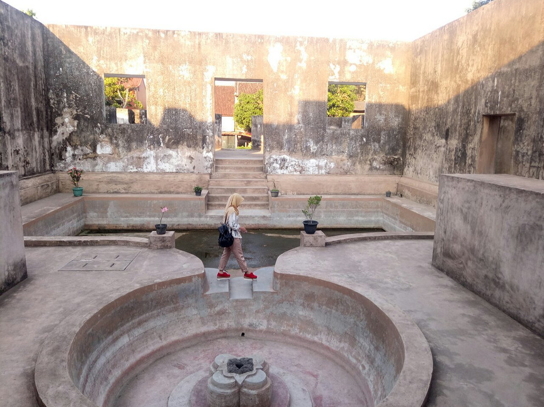 Situs Warungboto-日惹必去景点