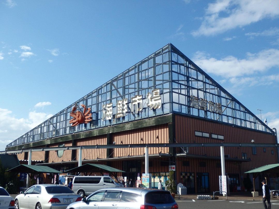 Maizuru Port Toretore Center Michi-no-Eki景点图片