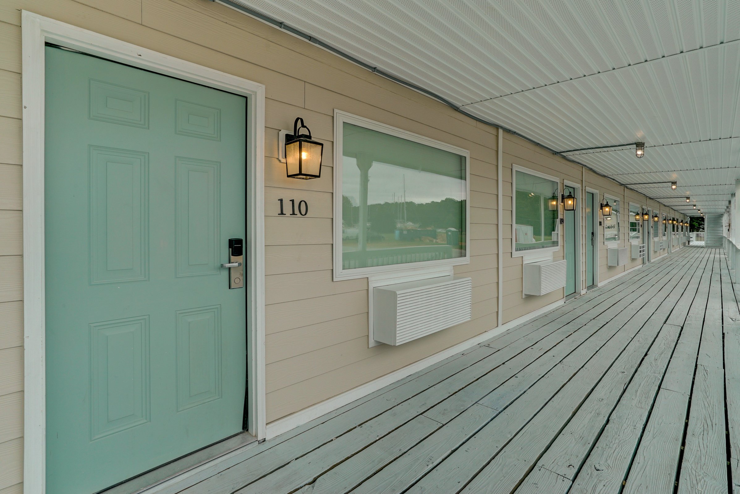 Deltaville Dockside Inn-官方