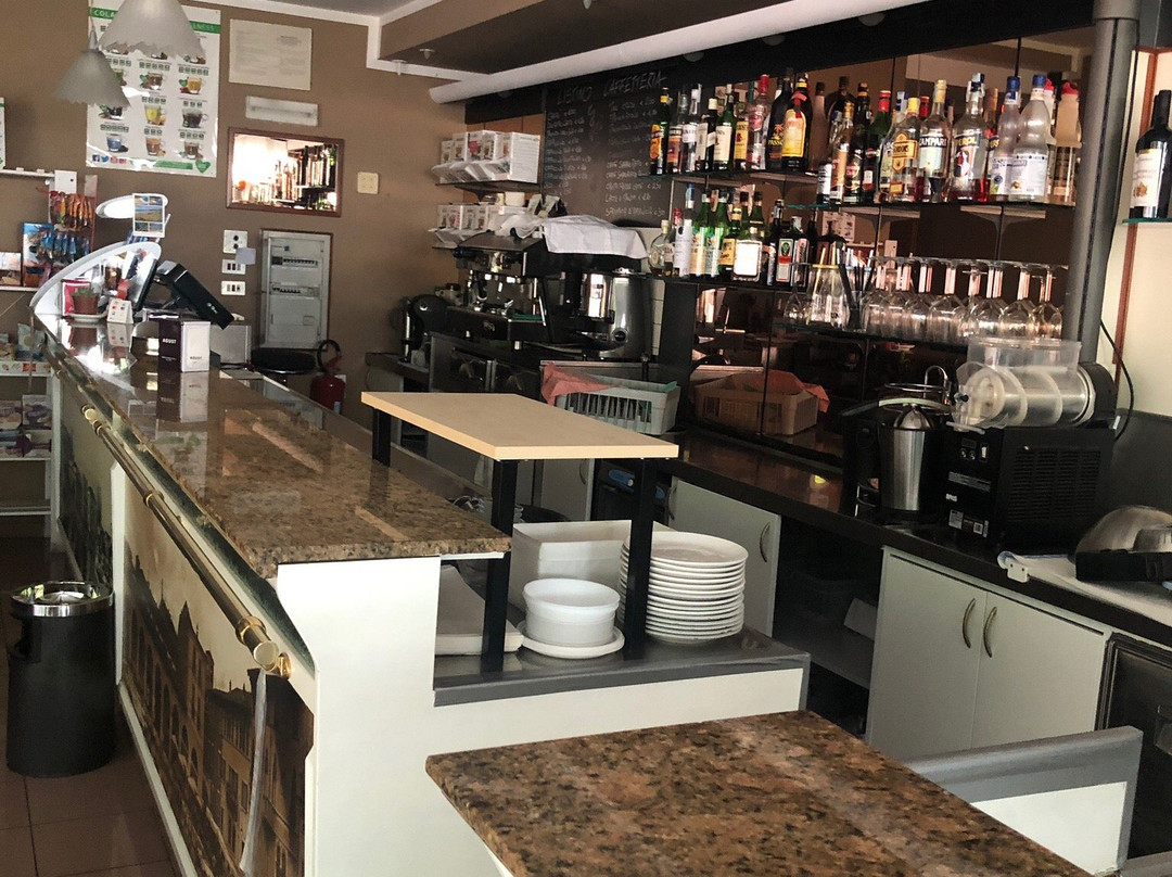 MY Cafe