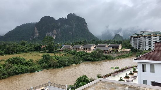 The Grand Riverside Hotel 2 Vangvieng主图