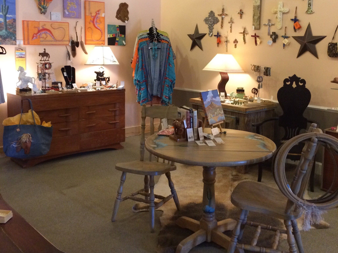 Wickenburg旅游景点-Gramma Lizards