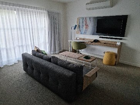 探索格里菲斯酒店主图