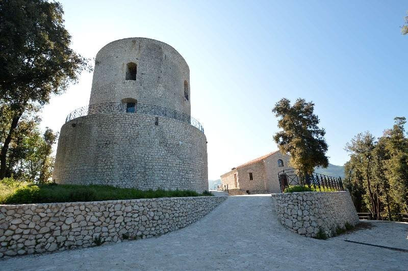 Torre Normanna Roccaromana