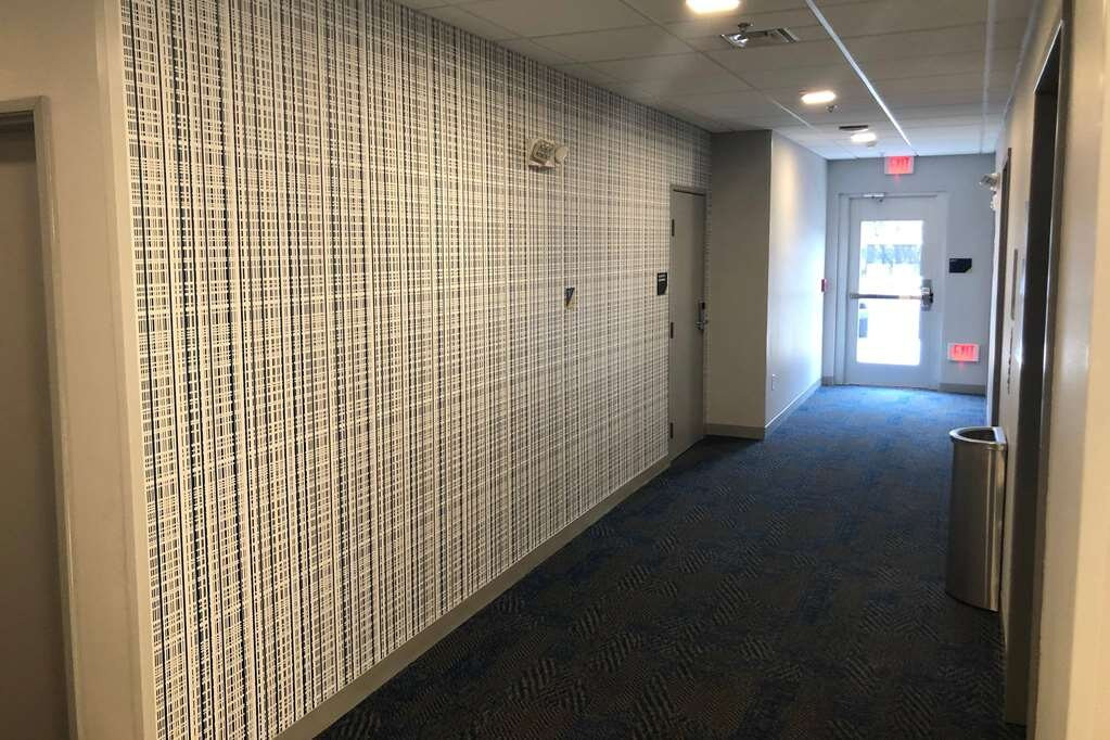 Microtel Inn & Suites By Wyndham Hot Springs主图