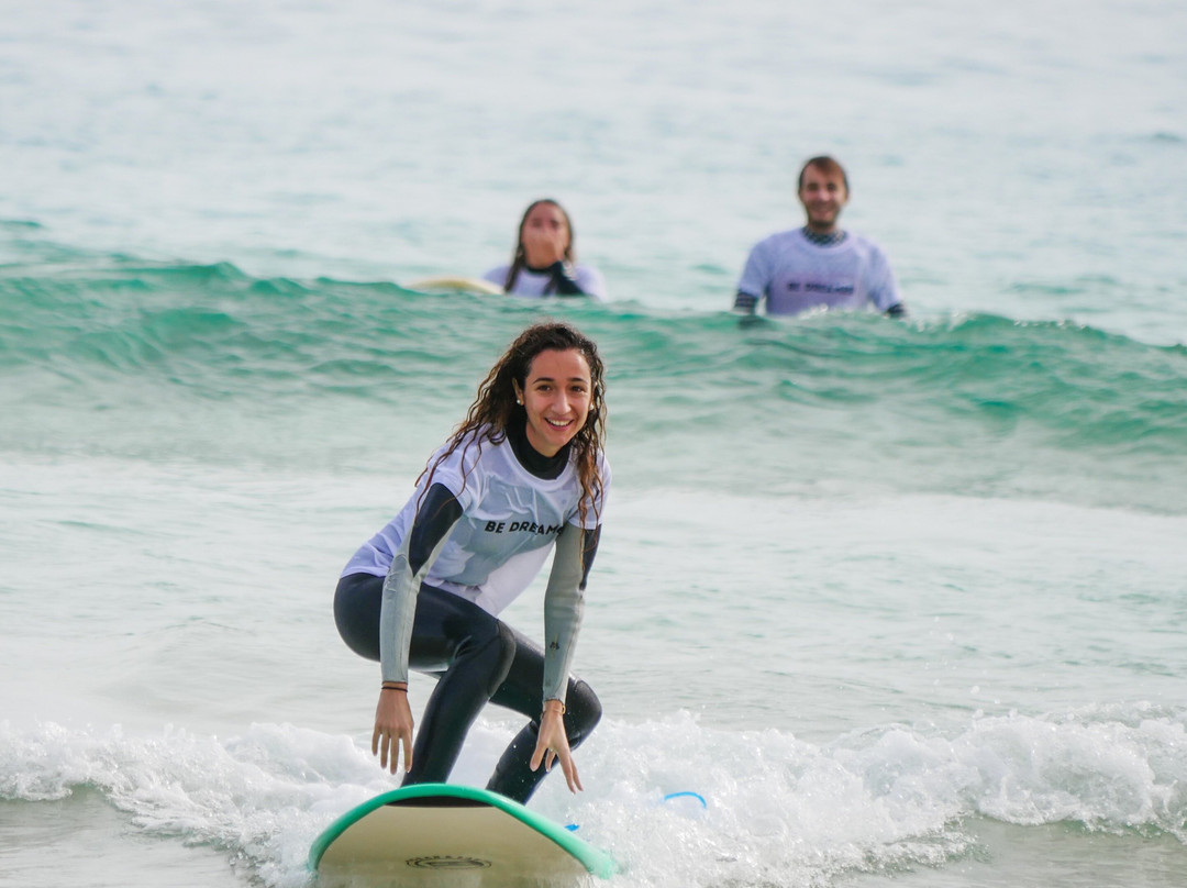 Dream Wave Surf School-科拉雷侯必去景点