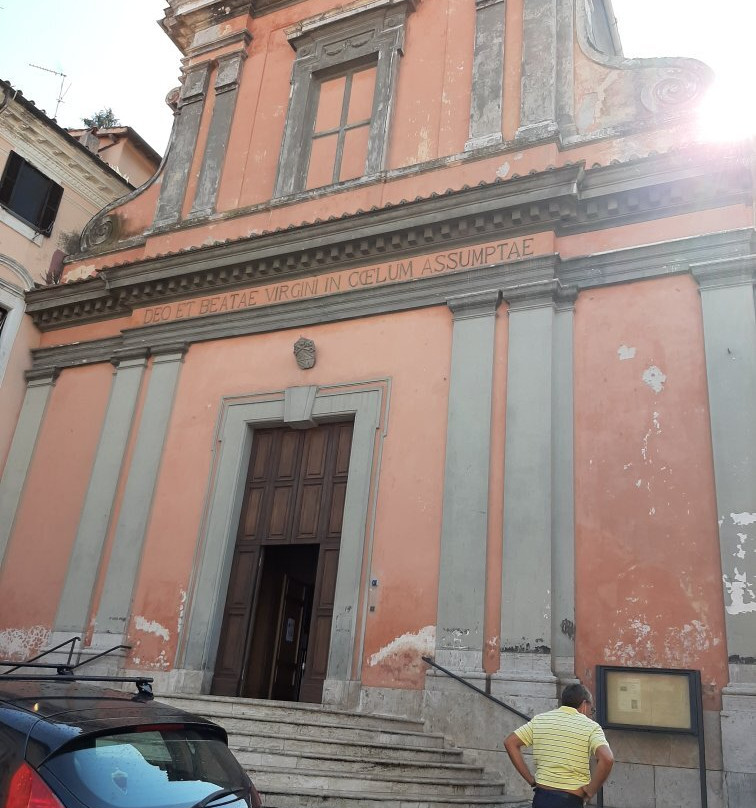 Chiesa Parrocchiale Santa Maria del Pozzo-Nemi必去景点