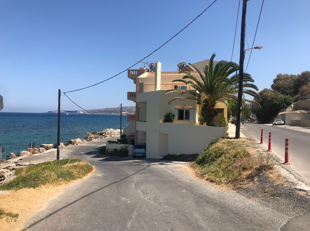 Christi Apartments主图