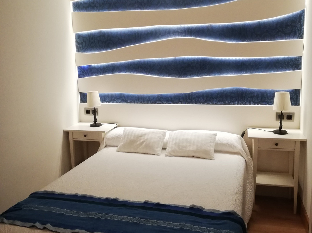 Melida Ostatua主图