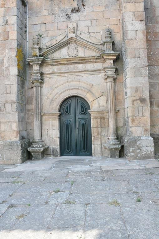 Igreja Matriz de Escalhao景点图片