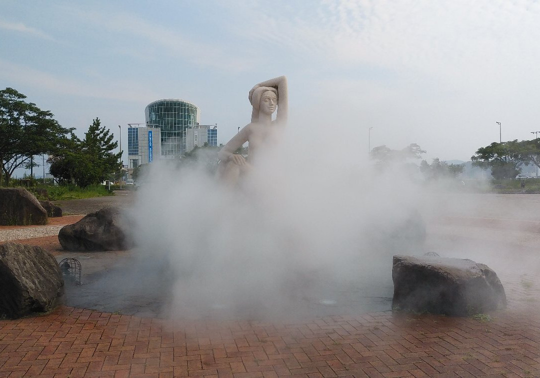Goddess of Love Statue景点图片
