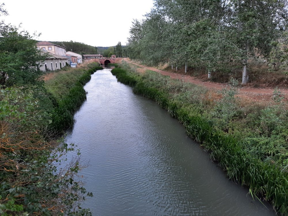 Canal de Castilla-Alar del Rey必去景点