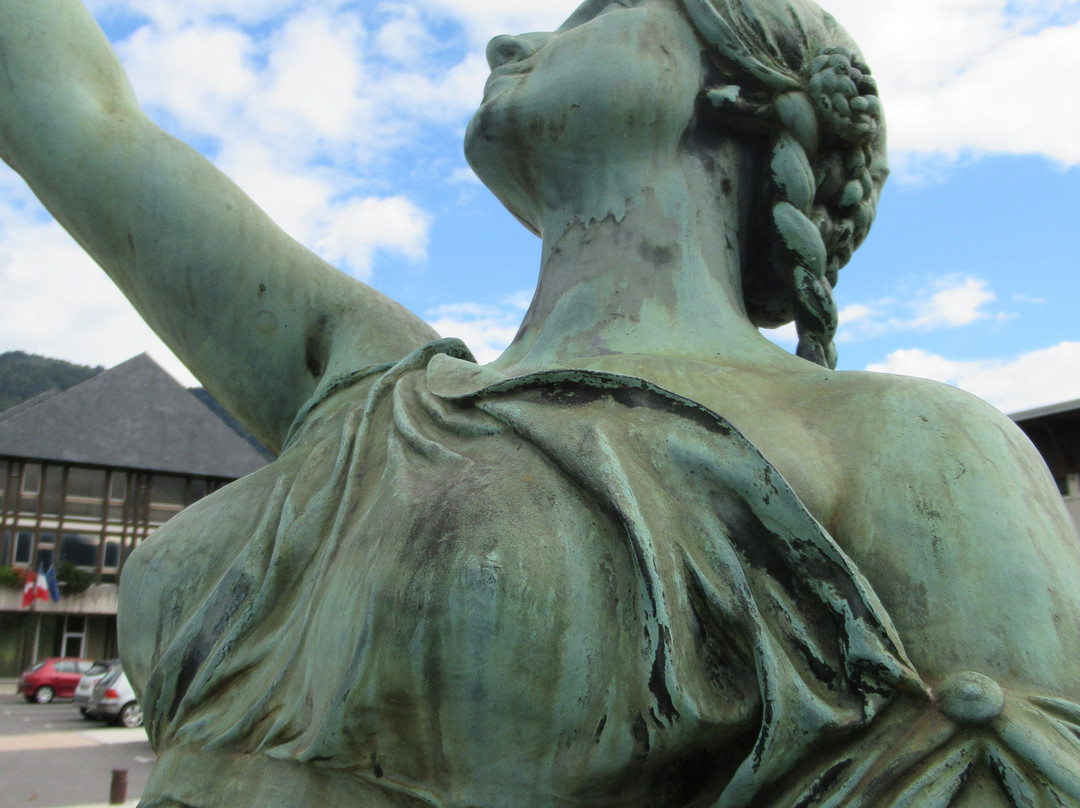 Monument communal-Ugine必去景点