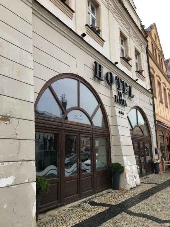 Hotel U Hada Žatec主图