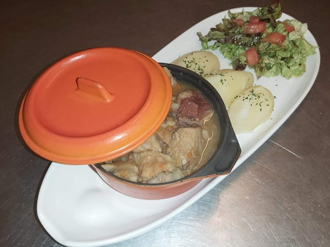 Hotel Restaurant Le Provençal主图