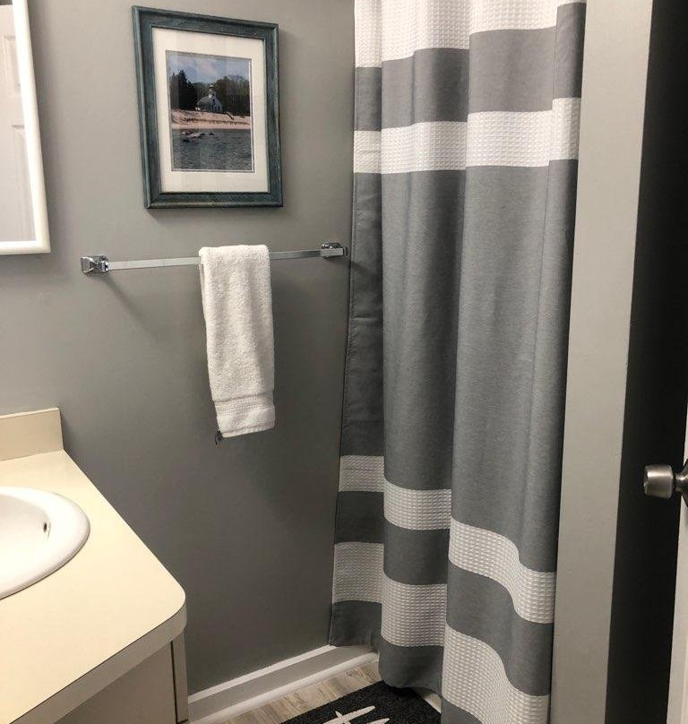 North Shore Inn Condo Hotel主图