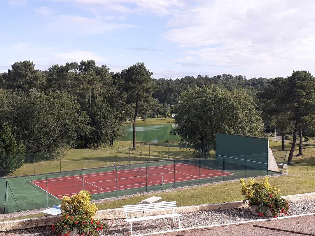 Logis Hotel le Tropicana主图