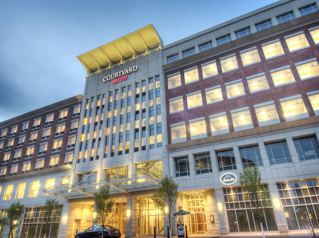 Courtyard by Marriott Greenville Downtown主图