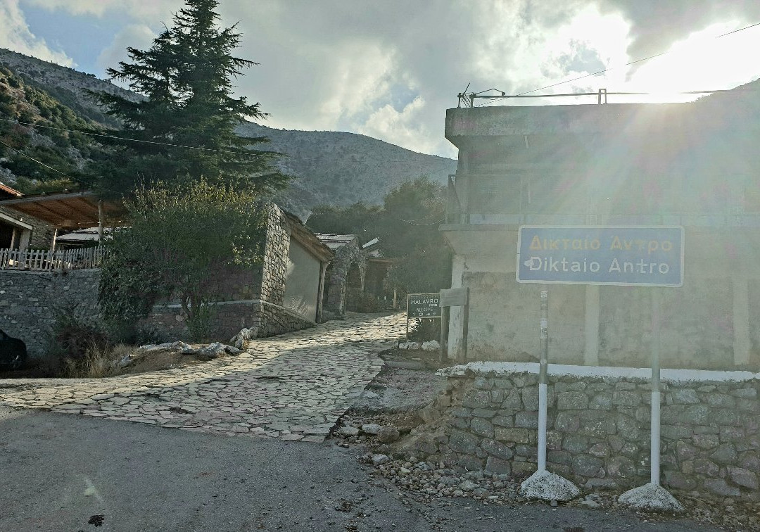 Diktaio Andro-Psichro必去景点