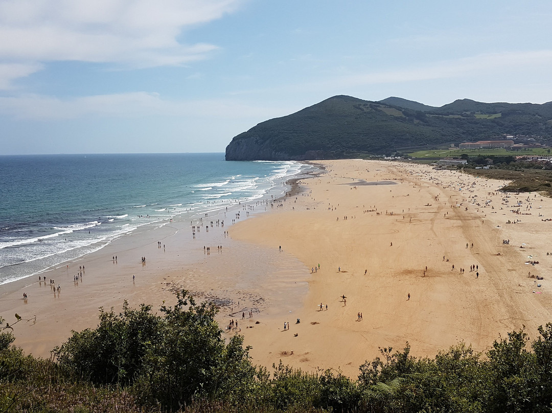 The Berria Surf School景点图片
