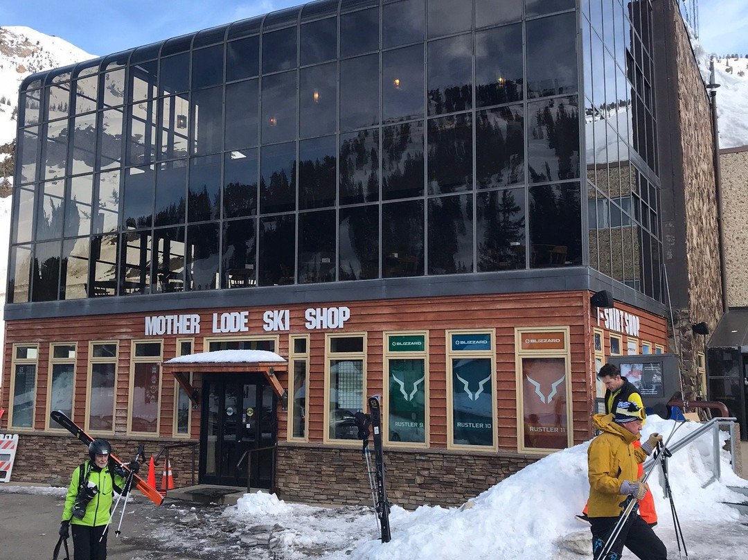 Goldminer's Daughter Lodge主图