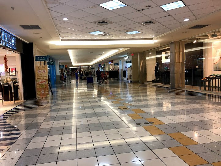 麦克罗尼西亚广场-Dededo必去景点